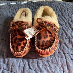 J. CREW Calfhair Leopard print slippers size 7 med